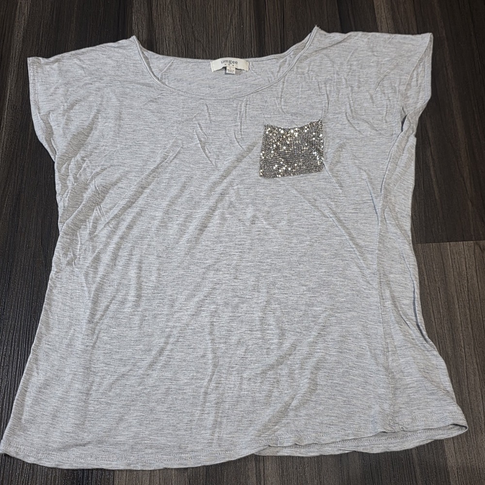 Umgee USA Sequined Mesh Pocket Top Women's Size Large Heather Grey Short Sleeve